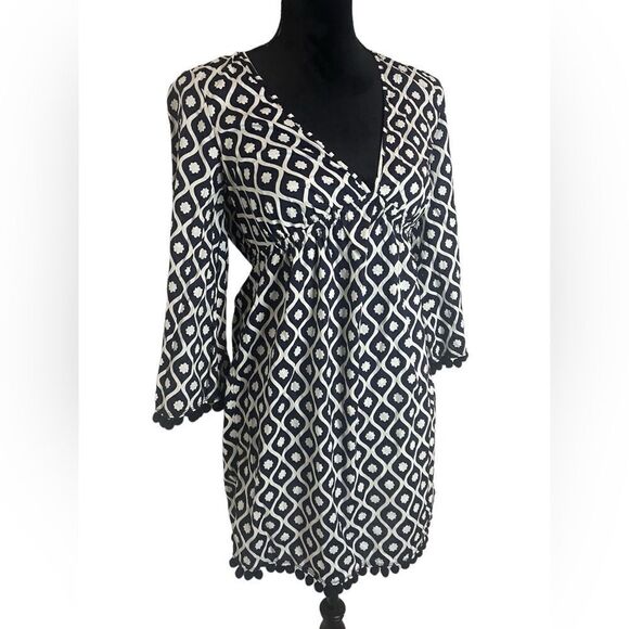 BODEN ESMERALDA POM POM GEOMETRIC NAVY AND WHITE KAFTAN/SWIM COVERUP  SIZE 2 - Picture 6 of 8
